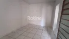 Foto 25 de Casa com 2 Quartos à venda, 150m² em Bom Jesus, Uberlândia