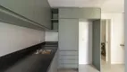 Foto 8 de Apartamento com 3 Quartos à venda, 174m² em Vila Assunção, Porto Alegre