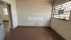 Foto 2 de Casa de Condomínio com 3 Quartos à venda, 335m² em Osvaldo Rezende, Uberlândia