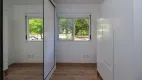 Foto 2 de Apartamento com 2 Quartos à venda, 55m² em Guarujá, Porto Alegre