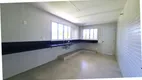 Foto 11 de Casa de Condomínio com 4 Quartos à venda, 480m² em Busca-Vida, Camaçari