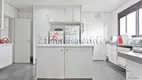 Foto 24 de Apartamento com 3 Quartos à venda, 280m² em Higienópolis, São Paulo