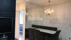 Foto 5 de Apartamento com 2 Quartos à venda, 57m² em Laranjeiras, Uberlândia