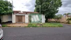 Foto 2 de Casa com 3 Quartos à venda, 81m² em Cidade Jardim, Uberlândia