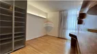 Foto 15 de Apartamento com 3 Quartos para alugar, 240m² em Higienópolis, São Paulo