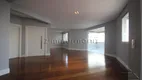 Foto 2 de Apartamento com 3 Quartos à venda, 244m² em Moema, São Paulo