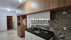 Foto 3 de Casa com 2 Quartos à venda, 100m² em Laranjeiras, Uberlândia