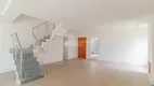 Foto 3 de Casa de Condomínio com 3 Quartos para alugar, 300m² em Pedra Redonda, Porto Alegre