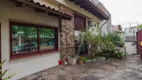 Foto 2 de Casa com 4 Quartos à venda, 395m² em Chácara das Pedras, Porto Alegre