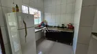Foto 2 de Casa com 2 Quartos para alugar, 80m² em Balneario Copacabana, Caraguatatuba