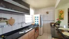 Foto 3 de Apartamento com 2 Quartos à venda, 57m² em Campo de Santana, Curitiba