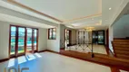Foto 2 de Casa de Condomínio com 5 Quartos à venda, 450m² em Golfe, Teresópolis