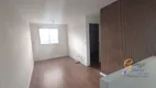 Foto 2 de Apartamento com 2 Quartos à venda, 45m² em Jardim Elizabete, Taboão da Serra