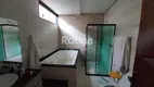 Foto 16 de Apartamento com 3 Quartos para alugar, 190m² em Nossa Senhora Aparecida, Uberlândia