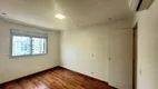 Foto 33 de Apartamento com 4 Quartos para alugar, 143m² em Moema, São Paulo