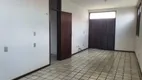 Foto 8 de Casa com 3 Quartos para alugar, 2000m² em Candelária, Natal