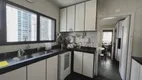 Foto 18 de Apartamento com 4 Quartos à venda, 220m² em Itaim Bibi, São Paulo