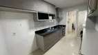 Foto 23 de Apartamento com 3 Quartos à venda, 110m² em Praia das Pitangueiras, Guarujá