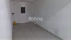 Foto 6 de Ponto Comercial para alugar, 11m² em Santa Mônica, Uberlândia