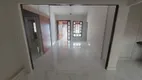 Foto 3 de Casa com 3 Quartos para alugar, 150m² em Lidice, Uberlândia