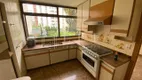 Foto 11 de Apartamento com 4 Quartos à venda, 243m² em Higienópolis, São Paulo