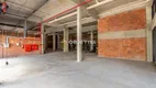 Foto 4 de Ponto Comercial para alugar, 900m² em Rio Branco, Porto Alegre