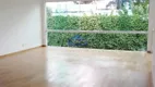 Foto 20 de Sobrado com 4 Quartos à venda, 698m² em Jardim Petrópolis, São Paulo