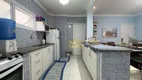 Foto 8 de Apartamento com 4 Quartos à venda, 107m² em Pitangueiras, Guarujá