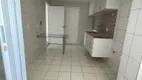 Foto 15 de Apartamento com 3 Quartos para alugar, 122m² em Meireles, Fortaleza