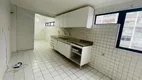 Foto 7 de Apartamento com 4 Quartos à venda, 220m² em Pina, Recife