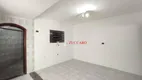 Foto 4 de Sobrado com 3 Quartos para venda ou aluguel, 243m² em Jardim Santa Mena, Guarulhos