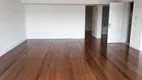 Foto 4 de Apartamento com 3 Quartos à venda, 212m² em Vila Nova Conceição, São Paulo
