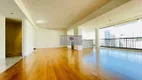 Foto 10 de Apartamento com 3 Quartos à venda, 215m² em Sumaré, São Paulo