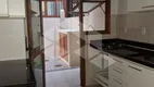 Foto 7 de Casa de Condomínio com 4 Quartos para alugar, 135m² em Guarujá, Porto Alegre