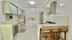 Foto 2 de Apartamento com 4 Quartos à venda, 300m² em Meia Praia, Itapema