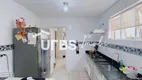 Foto 3 de Casa com 4 Quartos à venda, 175m² em Setor Bueno, Goiânia