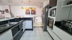 Foto 13 de Apartamento com 3 Quartos à venda, 105m² em Pitangueiras, Guarujá