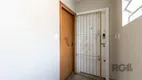 Foto 4 de Apartamento com 3 Quartos à venda, 71m² em Rio Branco, Porto Alegre