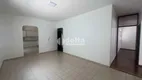 Foto 2 de Casa com 3 Quartos à venda, 220m² em Santa Mônica, Uberlândia