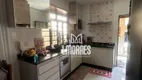 Foto 3 de Casa com 3 Quartos à venda, 183m² em Jardim das Palmeiras, Uberlândia