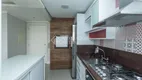 Foto 9 de Apartamento com 2 Quartos à venda, 64m² em Jardim Carvalho, Porto Alegre