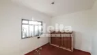 Foto 5 de Casa com 2 Quartos à venda, 140m² em Osvaldo Rezende, Uberlândia