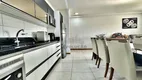 Foto 5 de Apartamento com 3 Quartos à venda, 94m² em Barreiros, São José