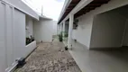 Foto 3 de Casa com 4 Quartos à venda, 227m² em Santa Mônica, Uberlândia