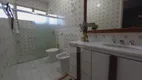 Foto 20 de Sobrado com 4 Quartos à venda, 340m² em Tabajaras, Uberlândia