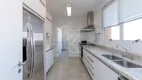 Foto 9 de Apartamento com 4 Quartos para alugar, 225m² em Indianópolis, São Paulo