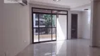 Foto 2 de Apartamento com 4 Quartos à venda, 160m² em Praia das Pitangueiras, Guarujá