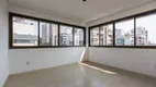 Foto 18 de Apartamento com 3 Quartos à venda, 130m² em Mont' Serrat, Porto Alegre