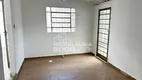 Foto 9 de Casa com 3 Quartos para alugar, 60m² em Santa Mônica, Uberlândia