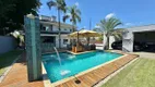 Foto 2 de Casa com 6 Quartos à venda, 560m² em América, Joinville